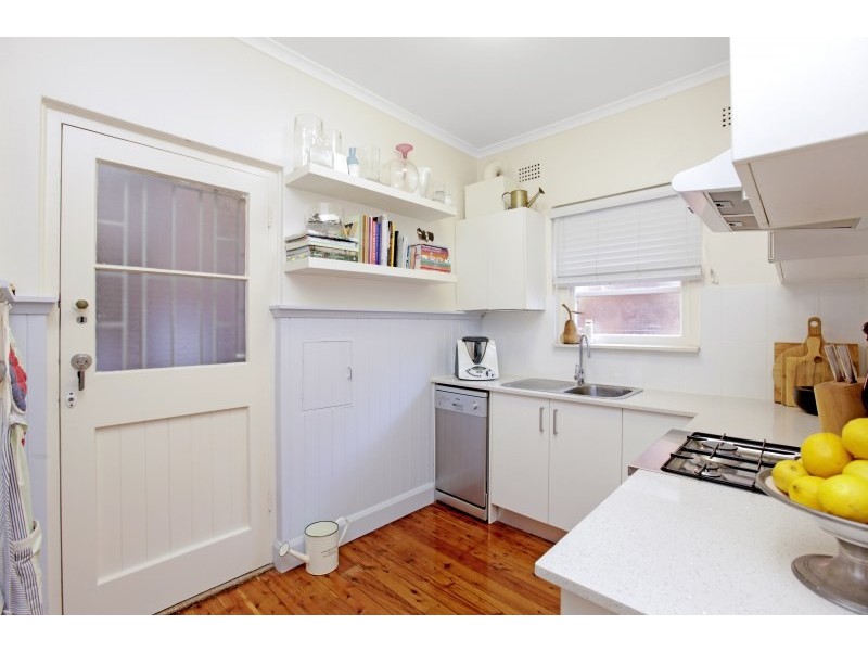 2/17 Bolingbroke Parade, Fairlight NSW 2094