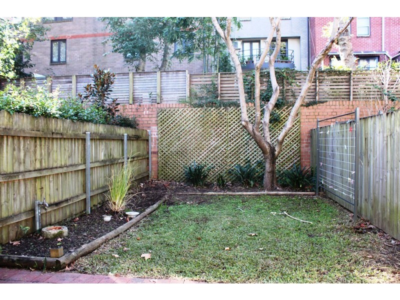 17 Mckell Street, Birchgrove NSW 2041