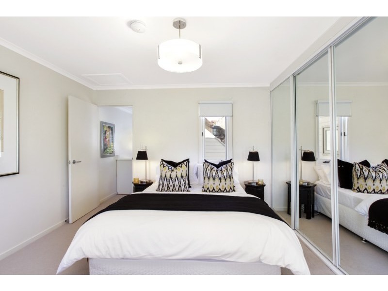 19 McKell Street, Birchgrove NSW 2041