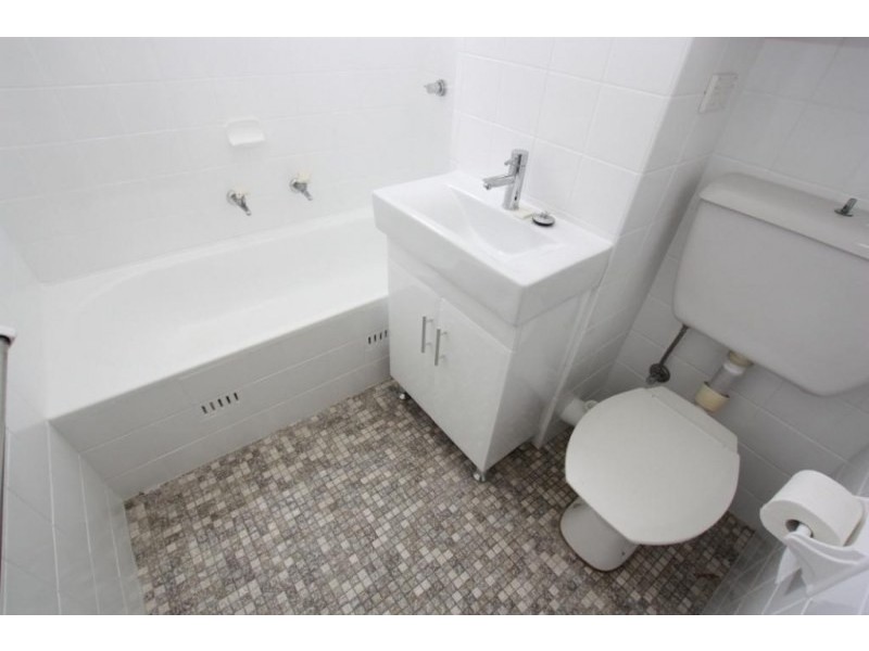 8/15 King Street, Balmain NSW 2041