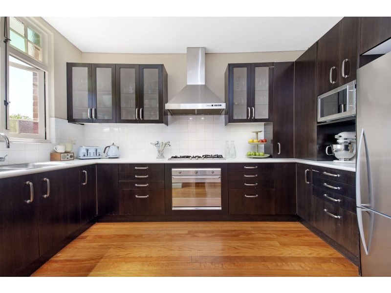 20 Lenore Street, Russell Lea NSW 2046