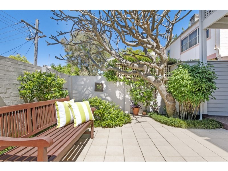 9 Slade Street, Rozelle NSW 2039