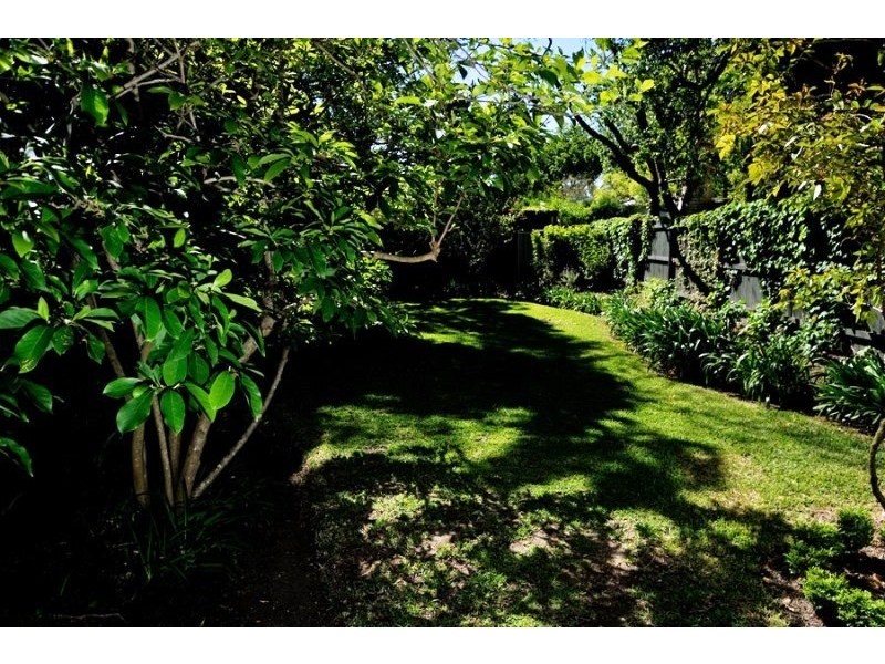 16 Ferry Street, Hunters Hill NSW 2110