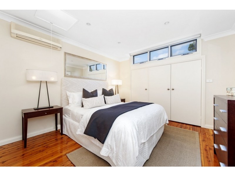 15 Roseberry Street, Balmain NSW 2041