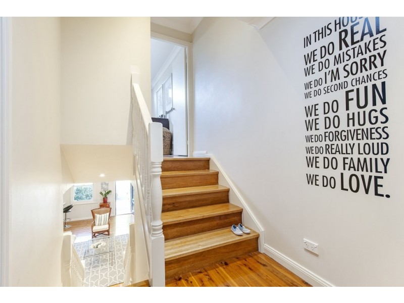 15 Roseberry Street, Balmain NSW 2041