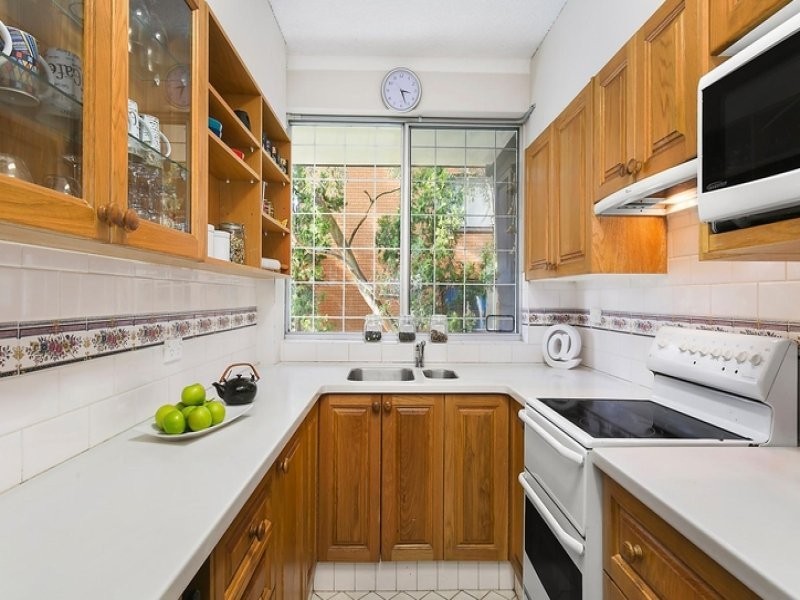 2/14 Belmore Road, Ryde NSW 2112