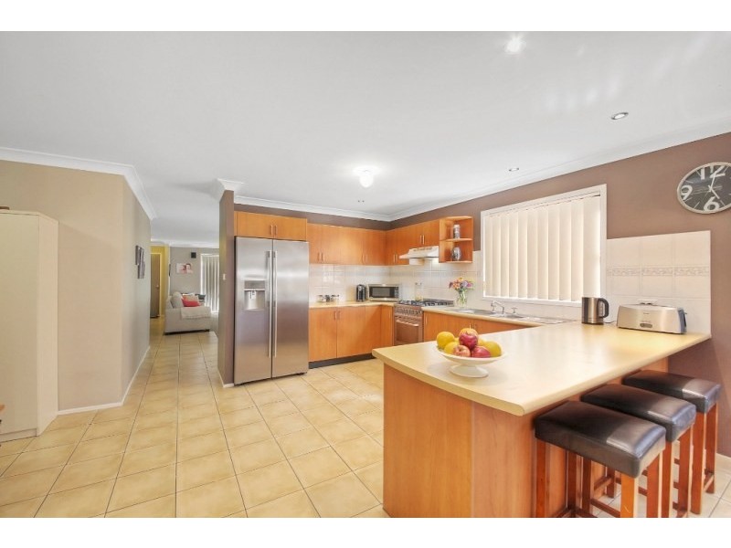 8 Bursaria Road, Mount Annan NSW 2567