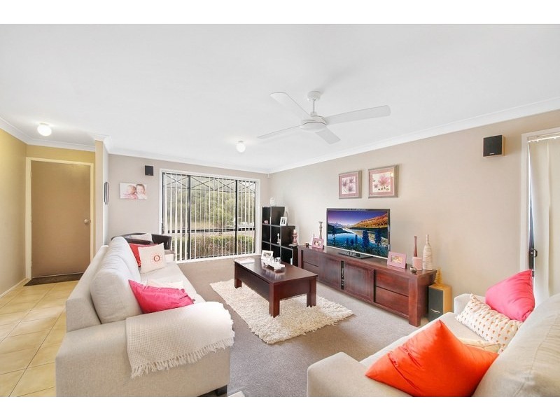 8 Bursaria Road, Mount Annan NSW 2567