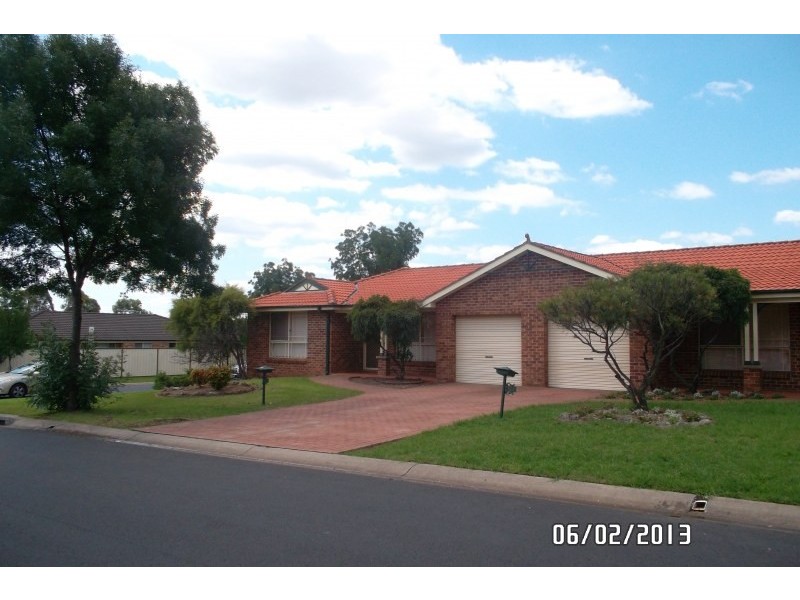 14B Veness Circuit, Narellan Vale NSW 2567