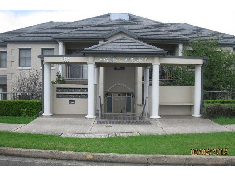 3/88 Menangle Road, Camden NSW 2570