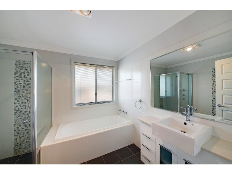 280 Mount Annan Drive, Mount Annan NSW 2567