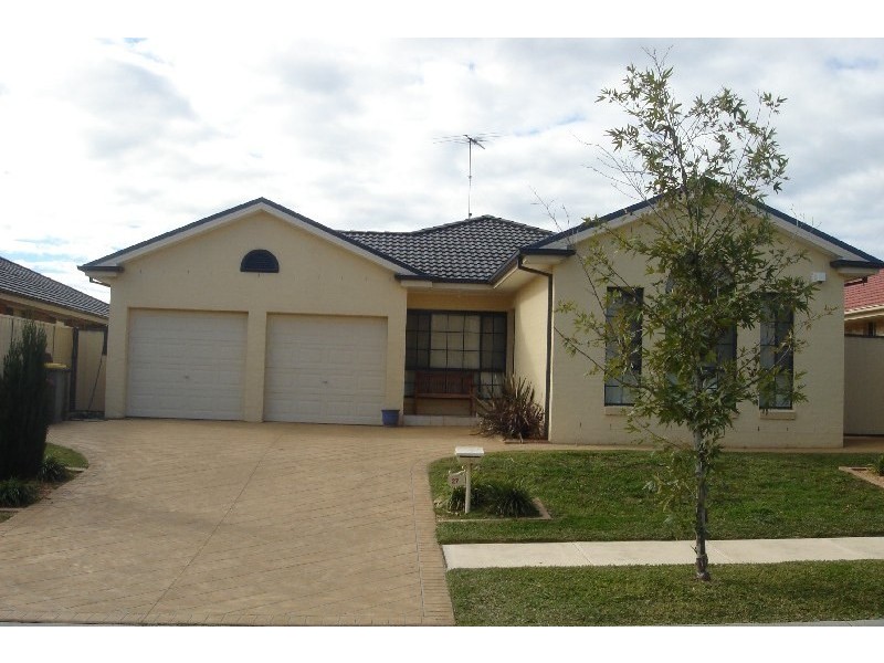 27 Budgen Circuit, Harrington Park NSW 2567