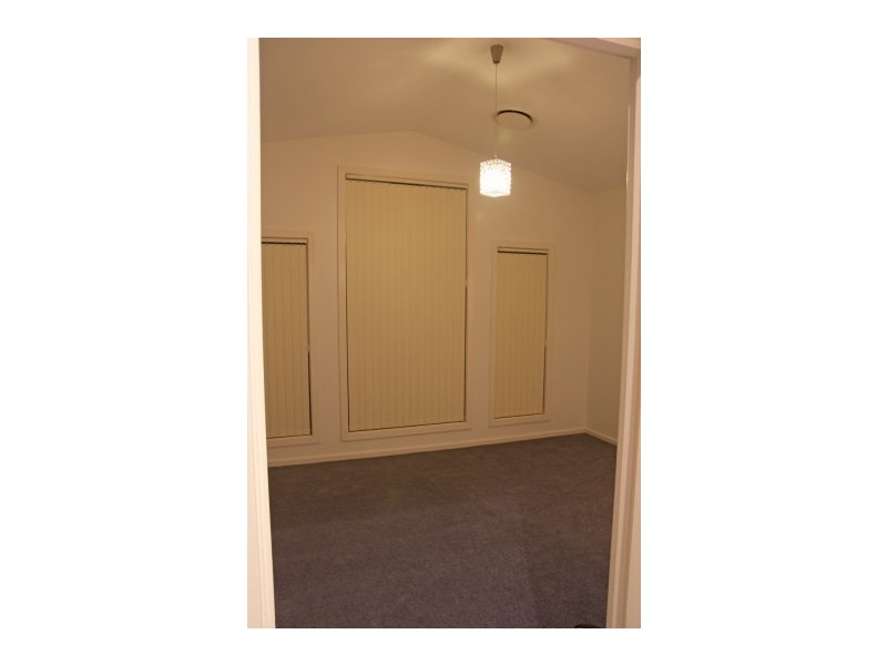 27 Budgen Circuit, Harrington Park NSW 2567