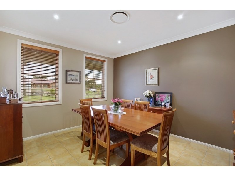 1 Pepperfields Place, Grasmere NSW 2570