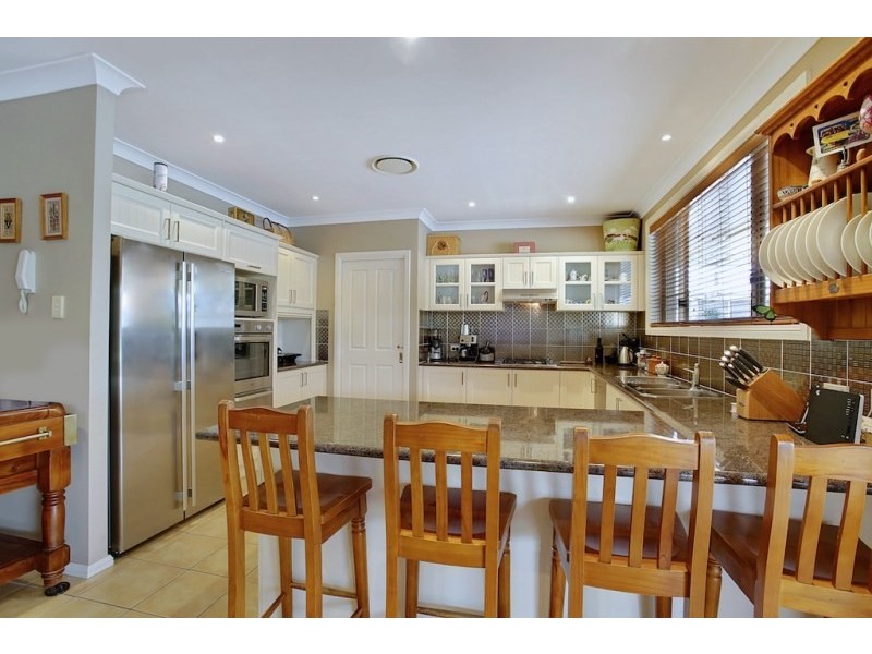 1 Pepperfields Place, Grasmere NSW 2570