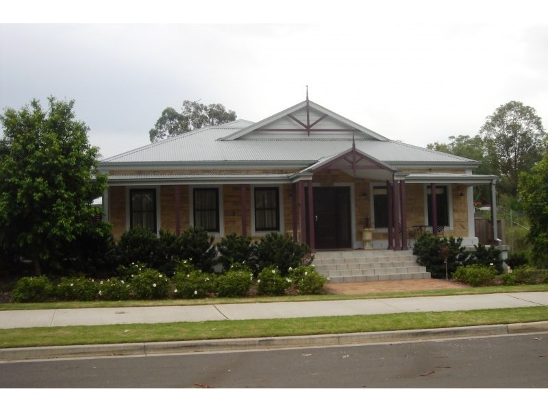 47 MacArthur Circuit, Camden Park NSW 2570