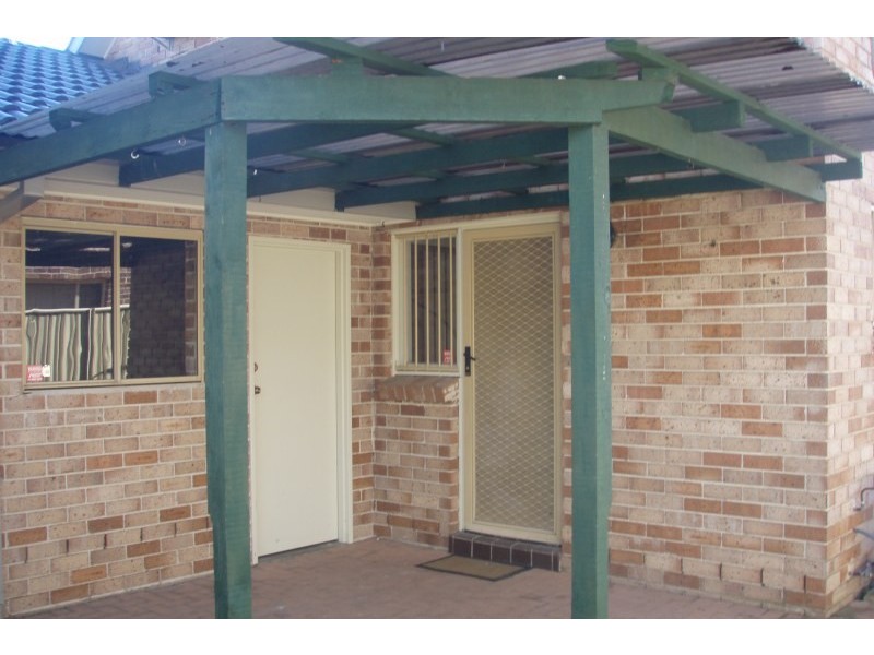 Unit 7/81-83 Oxford Road, Ingleburn NSW 2565
