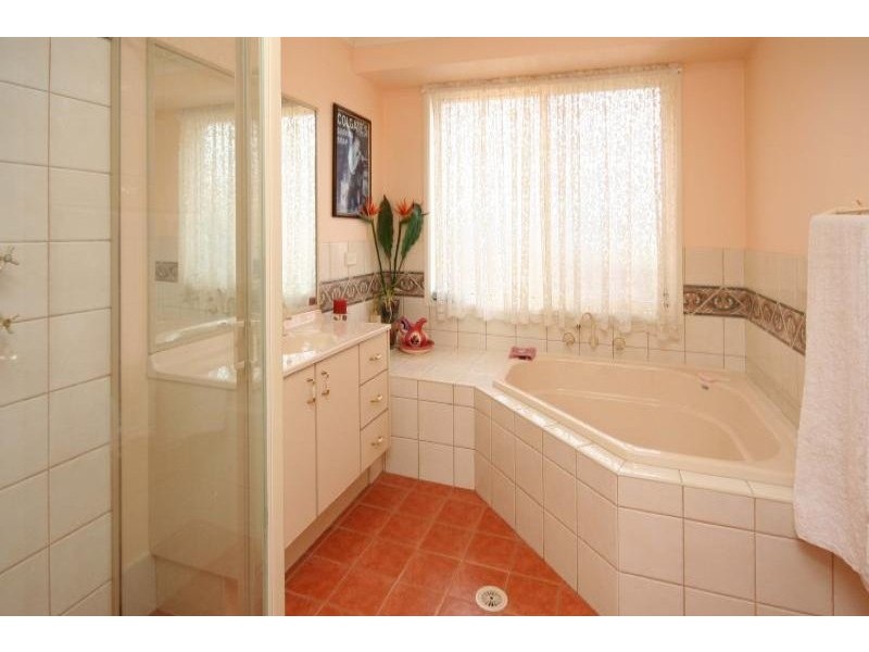 16 Minell Court, Harrington Park NSW 2567