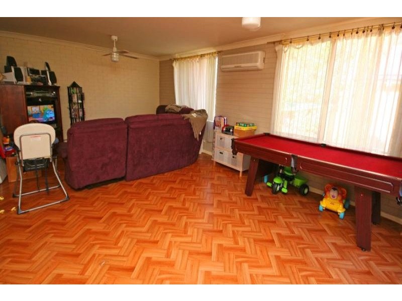 26 Scobie Place, Mount Annan NSW 2567