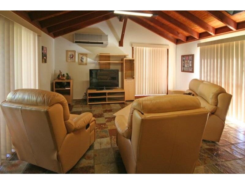 13 Mooresfield Lane, Camden NSW 2570