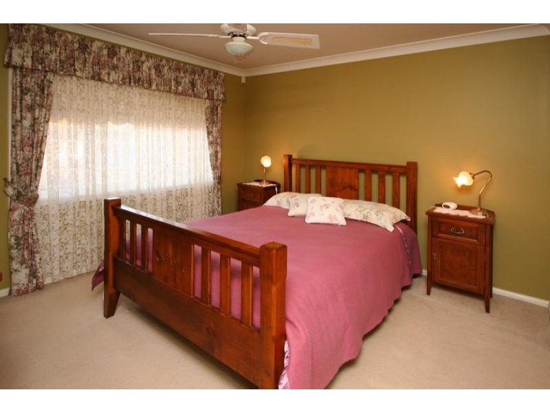 18 Plane Tree Drive, Narellan Vale NSW 2567