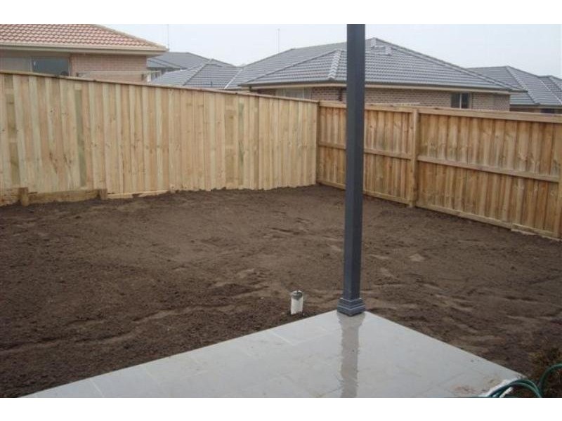 10 Delaware Street, Spring Farm NSW 2570