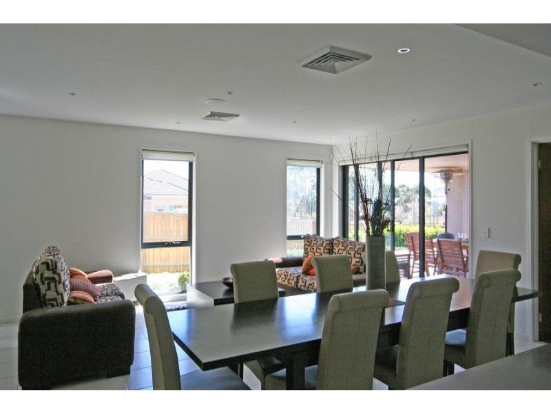 3 Folkes Street, Elderslie NSW 2570