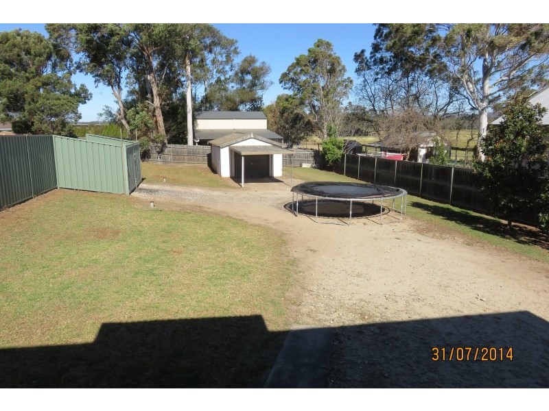 32 River Road, Elderslie NSW 2570