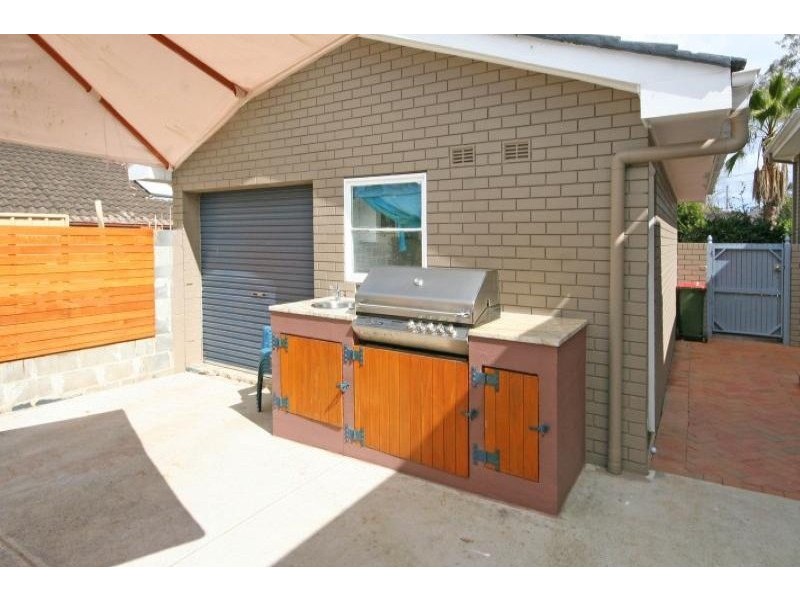 4 Brigalow Avenue, Camden South NSW 2570