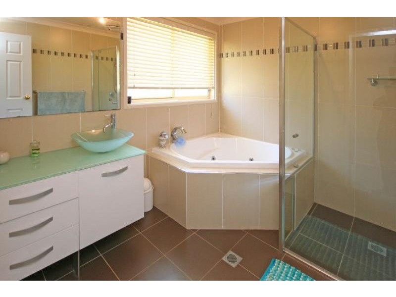 26 Cawdor Farms Road, Grasmere NSW 2570