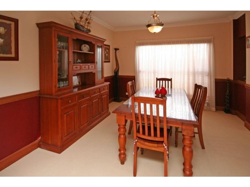 25 MacArthur Circuit, Camden Park NSW 2570