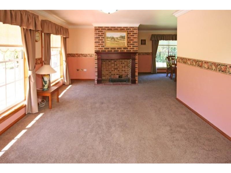 167 Werombi Road, Grasmere NSW 2570