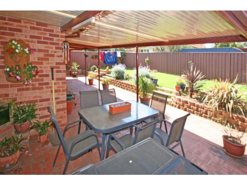 12 Moran Place, Currans Hill NSW 2567