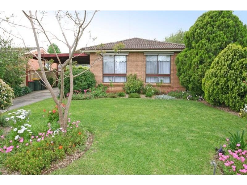 16 McCrae Drive, Camden South NSW 2570