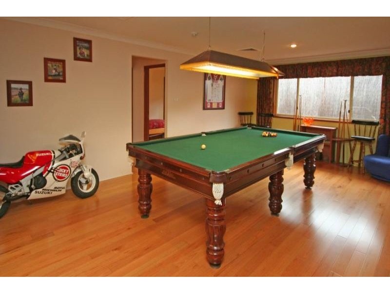 28 Devitt Crescent, The Oaks NSW 2570