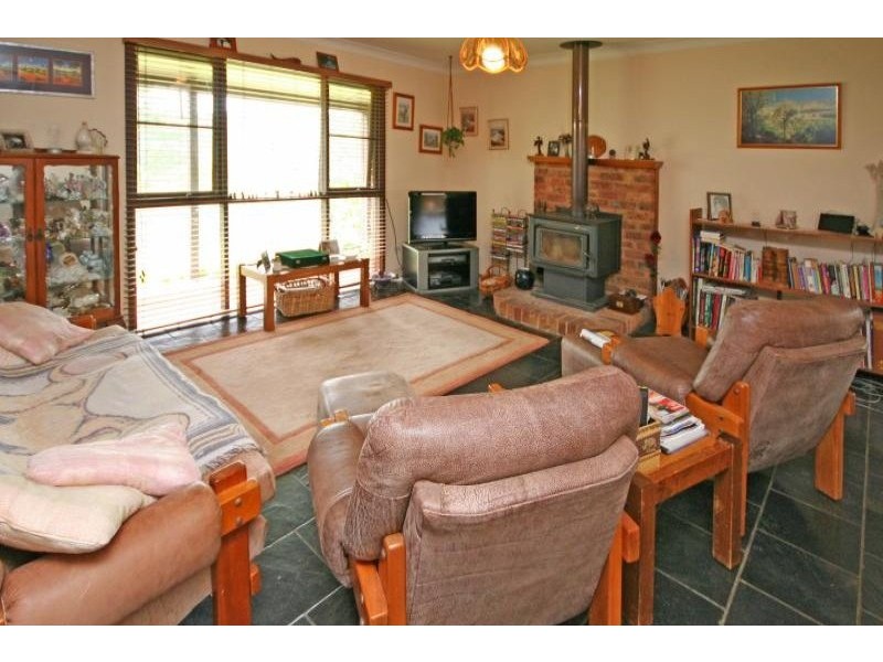 70 Eagles Road, Razorback NSW 2571