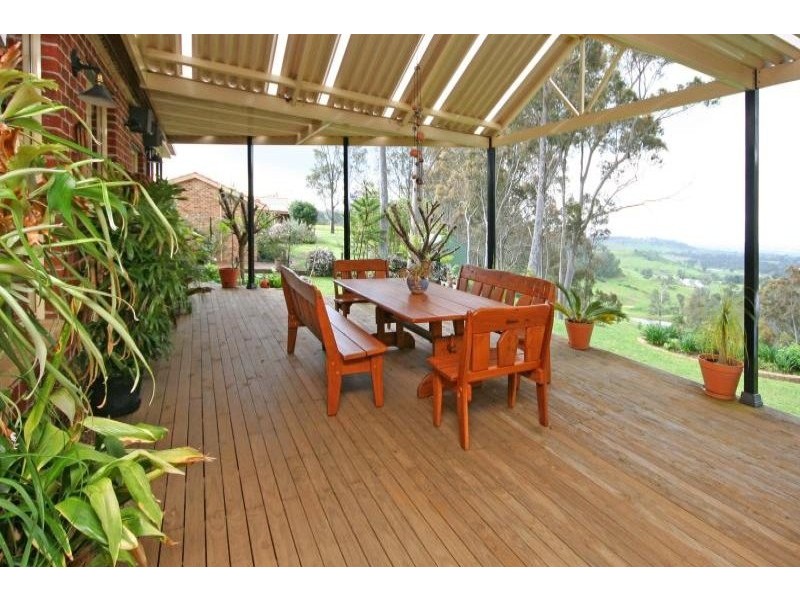 5 Browns Road, The Oaks NSW 2570