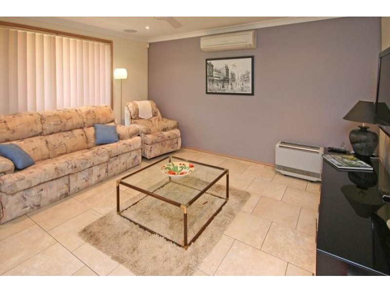 11 Moore Road, Oakdale NSW 2570