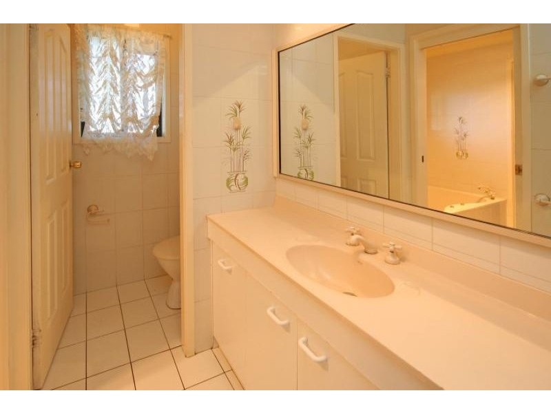 7 Huthnance Place, Camden South NSW 2570