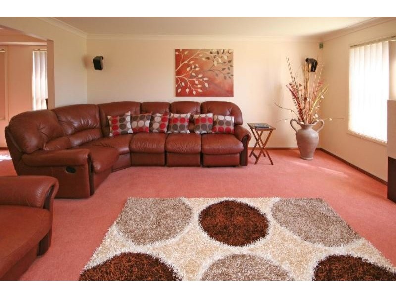 2 Lady Anne Way, Narellan Vale NSW 2567