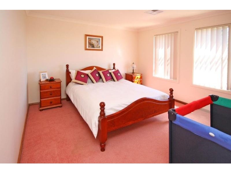 2 Lady Anne Way, Narellan Vale NSW 2567