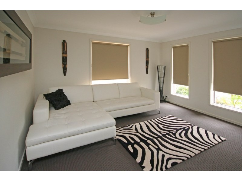 2 Thornton Road, Elderslie NSW 2570
