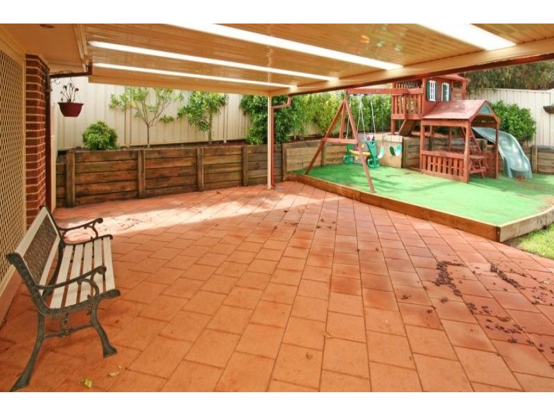 4 Axam Way, Narellan Vale NSW 2567