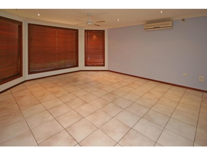 6 Casuarina Place, Narellan Vale NSW 2567