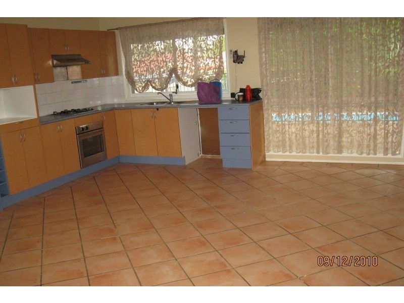 30 Scobie Place, Mount Annan NSW 2567