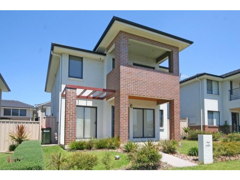 7 Decora Street, Mount Annan NSW 2567