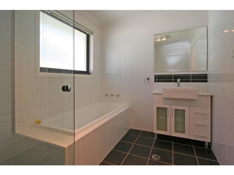 7 Decora Street, Mount Annan NSW 2567