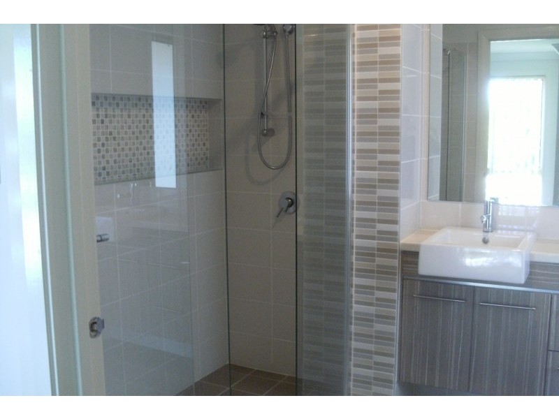 12 Franzman Avenue, Elderslie NSW 2570