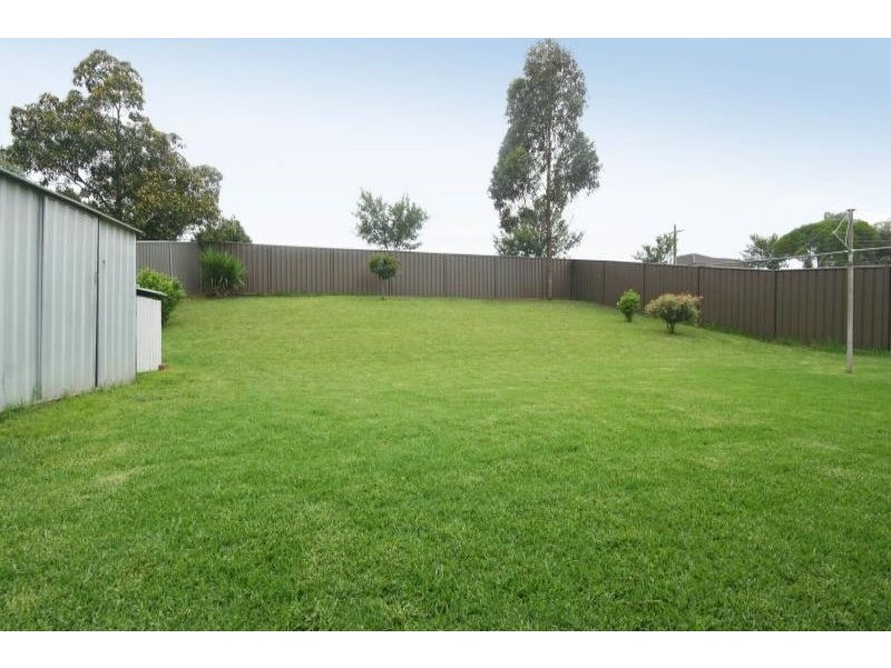 10 Fishburn Place, Narellan NSW 2567
