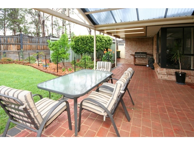 2 Bransby Place, Mount Annan NSW 2567
